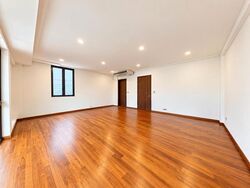 Duke's Road (D10), Semi-Detached #636911651